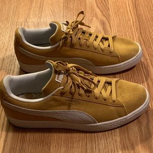 Puma Suede Classic in Honey Mustard - Mens Size 8